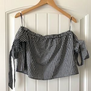 Gingham Boxy Cold Shoulder✨